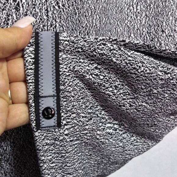 Lululemon Vinyasa Wrap Scarf Black White Athletic Size OS - Picture 4 of 8